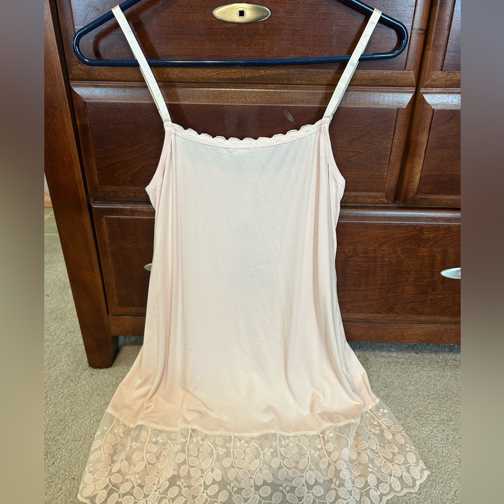 Matilda Jane BNWT size XS light pink top